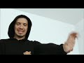 en: exclusive video from
http://www.wow-europe.com/en/downloads/commercials.html
not released on tv!

fr: vid�o exclusive de
http://www.wow-europe.com/fr/downloads/commercials.html
pas de diffusion tv de pr�vue.

fr script:
je m'appelle alexandre astier, et j'ai le pouvoir de ressusciter les morts.
alors attention, parce que je ne peux en ressusciter qu'un certain nombre. 
pas en ressusciter euuh...
voil�. �a, par exemple, euh... j'peux pas.
et toi, � quoi tu joues ?
world of warcraft. essayez-le gratuitement sur warcraft.fr !

en translation:
i'm alexandre astier and i can raise the dead.
but, let's be clear, i can raise only a few of them.
i cannot raise um...
see? that many? 
i can't raise that many.
what's your game?
world of warcraft. try it free at www.trywarcraft.com!