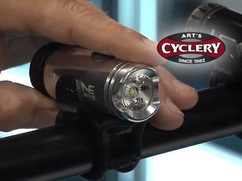 Видео о Мигалка Lezyne LED MICRO DRIVE REAR silver