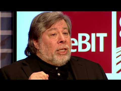 steve wozniak - The brilliant computer engineer Steve Wozniak is indisputably one of the great icons of the IT industry. Together with Steve Jobs 1976, he founded the compan...