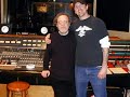 v��deo que fiz em homenagem aos dois baixistas dos ramones: dee dee (1974 a 1989) e c.jay (1989 a 1996).

sorry guys, i had to change the song because the record company complained amd they could delete the video from youtube. they said i couldn't use the song 