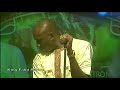 prestation de pape diouf au king fahd palace lors de la signature de contrats des lutteurs balla gaye et tapha tine.