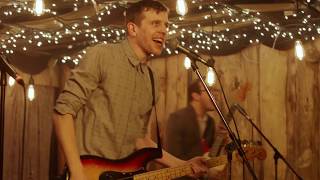 Tokyo Police Clubが「Not My Girl」のMVを公開