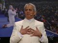 Benny Hinn sings \"THE BLOOD\" (Atlanta 2007) Benny Hinn sings \"THE BLOOD\" (Atlanta 2007)
