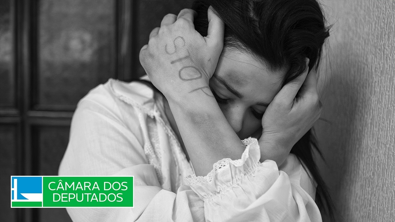 Projeto que criminaliza a misoginia aguarda votação - 10/8/2026