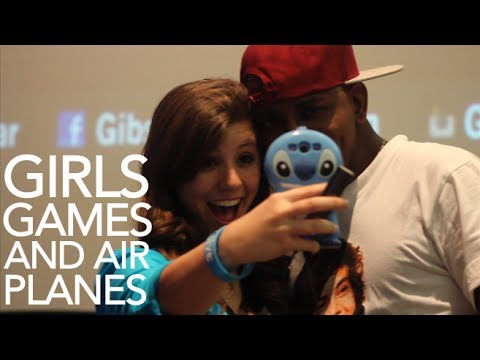 swoozie - Here's what happened over the last four weeks... ▽Watch more: My First Hickey: http://youtu.be/OZoTEb-KJiA Kiss the Girl Gamer: http://youtu.be/txjI4zcjrZw s...