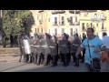 Piazza Indipendenza, scontri tra ex Pip e carabinieri