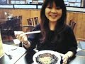 2008年12/26発売「ラーメンWalker」の取材風景。編集部M浦が阪急西宮ガーデンズ内にオープンした、関西初上陸の中華料理店「ドラゴンレッドリバー」の世界一辛い担々麺に挑むドキュメント。