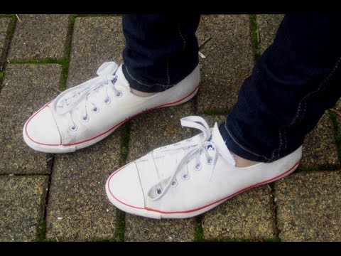 how to whiten canvas