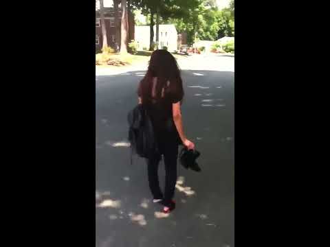 pissing girls