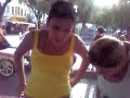 garotas desinibidas trocam de roupa em plena pça do rio comprido