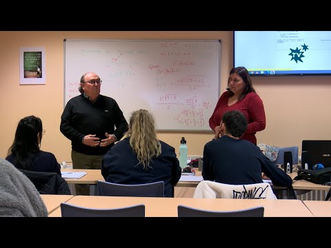 198 alumnos se forman en la “Escuela de Adultos” de La Nucía