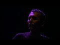 spectacle de jeanne cherhal (fin 2004) � la cigale...
elle commence, en douceur, par une intro in�dite de 1min30, au piano, et enchaine tout en fluidit� sur 