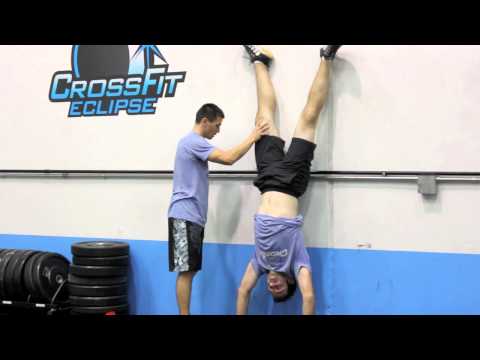 Crossfit Eclipse - Hand Stand Push Up