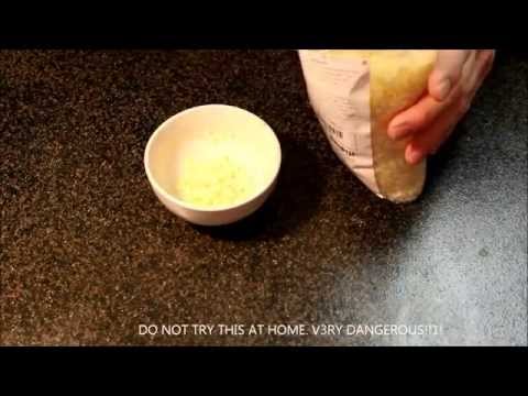 how to apply beard wax