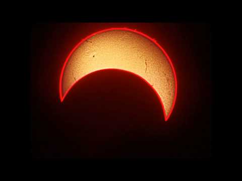 L’eclissi in time-lapse L’eclissi in time-lapse