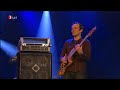 klaus doldinger (sax, bambusfl�te),
roberto di gioia (kb),
martin scales (g),
patrick scales (b),
ernst str�er (percussion),
biboul darouiche (percussion)
christian lettner (dr)