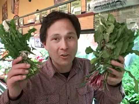 juicing - John from http://www.discountjuicers.com/ goes on a field trip to a local health food grocery store to share with you some tips and tricks on selecting the b...