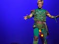 Manuel Frattini - Peter Pan - scena con Trilly