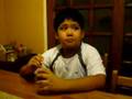 videos de Anton eats pudding