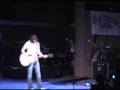 Jake Owen Sings Don't Think I Can't Love You