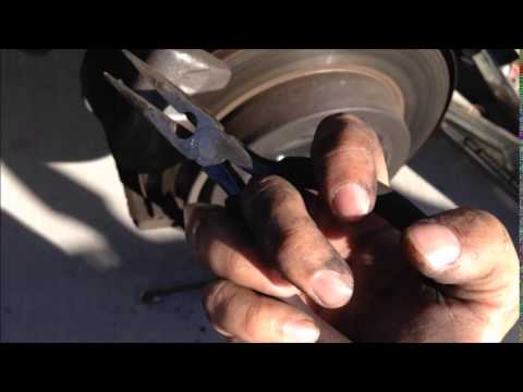Replace rear brake pads on 2013 Kia Rio