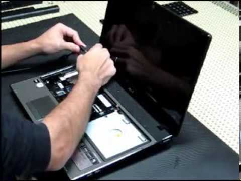 notebook - Video-Aula explicativa sobre manutenção de notebook, equipamento não liga devido a problemas no conector de energia da placa-mãe.