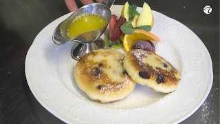 Sächsische Quarkkeulchen mit zerlassener Butter Sächsische Quarkkeulchen mit zerlassener Butter