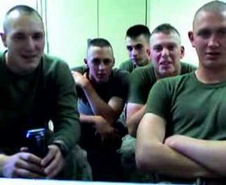 US MARINES reaction 2 girls 1 finger