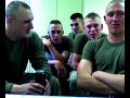 US MARINES reaction 2 girls 1 finger 2