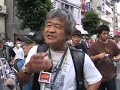 A Osaka, in Giappone, e scoppiata una violenta protesta della gente che accusa il potere: