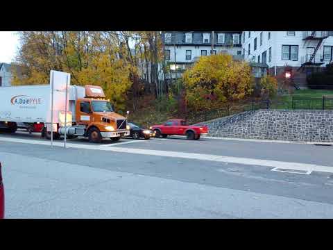 LG V40 ThinQ 4K Sample Video