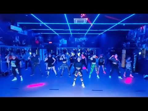 BABY REMIX - CLEAN BANDIT | ZUMBA | DANCE | FITNES | SIMPLE COREO | LELY HERLY
