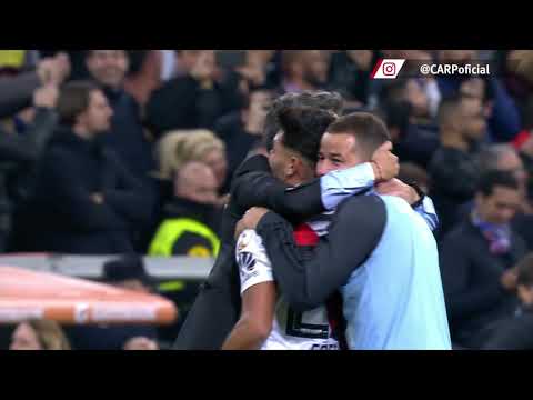 Gol del Pity Martínez en la final de la Copa Libertadores