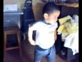 Jorge haciendo calistenia