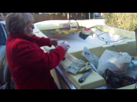 how to repair fiberglass boat