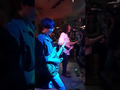 Đường chân trời - Chillies live at Yoko cafe