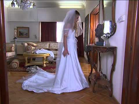Porni - Directed by V.Vasou , Costume by St.Athienitis.