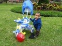 sebas en el parque