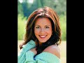 Sing along with Sara Evans - Never Alone