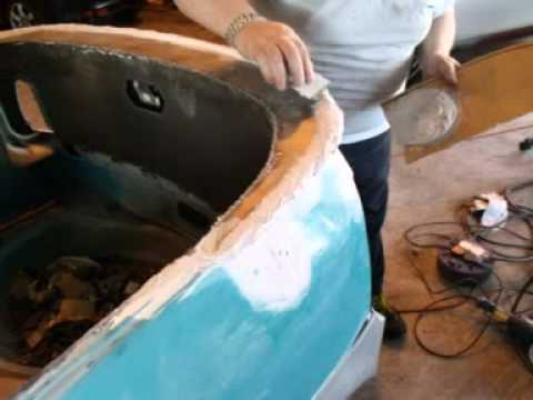 how to remove corsa b door