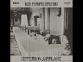 Jefferson Airplane - Clergy/3/5 Of A Mile In Thirty Seconds