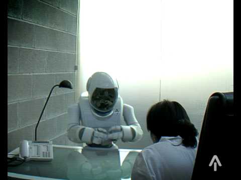 Bit Beat: Incredibile robot dalle caratteristiche innovative, in grado di imparare cose diverse YouTube Preview Image