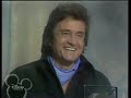 Johnny Cash @ the Muppets singing with Miss Piggy