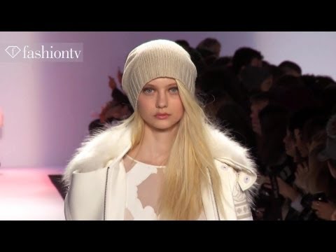 Fashion TV - The Best of New York Fashion Week Fall/Winter 2013-2014 Review http://www.FashionTv.com/videos NEW YORK - FashionTV presents the best of New York Fashion Wee...