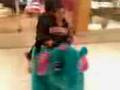 videos de Blue Elephants r dangerous!