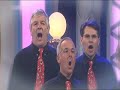 Walter Scholz & Montanara-Chor - Winterzeit, Weihnachtszeit 2008Winterzeit, Weihnachtszeitan die Türe weht der Schneestille zeit, keine Zeitalles nur in FriedlichkeitWinterzeit, WeihnachtszeitEisblumen am FensterglasWie so schön die kalte ZeitWinterzeit, Weihnachtszeitist so schön die kalte Zeitdie Welt liegt da im weissen KleidWinterzeit, Weihnachtszeitin den Stuben .. feinruhige Zeit, fromme Zeitdie Familie ist vereintWinterzeit, WeihnachtszeitLichterglanz im ganzen HausKinderaugen lachen holdzur Winterzeit, zur WeihnachtszeitKinderaugen lachen holdnach einem Tag voll Zärtlichkeit(Instrumental)Winterzeit, WeihnachtszeitTausend Kerzen leuchten hellschöne Zeit, zarte ZeitStunden der VollkommenheitWinterzeit, WeihnachtszeitFeuer brennt in dem Kaminschenk dein Herz an jedem Tagzur Winterzeit, zur Weihnachtszeitschenk die .. in den Tagso wie es früher immer war.Winterzeit, WeihnachtszeitHeilige Zeit.