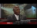 Mugabe threatens to \