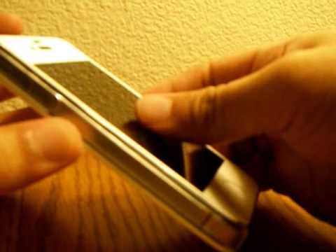 how to remove iphone from a case