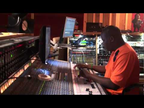 Youtube Video E8yw4lQUpVA