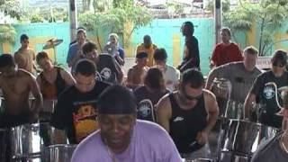 <h5>Panch2000 probt den Calypso</h5><p>Mind Yuh Business</p>